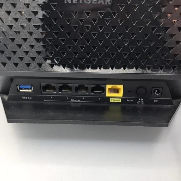 NETGEAR AC1600 Dual Band Wi-Fi Gigabit Router (R6250)